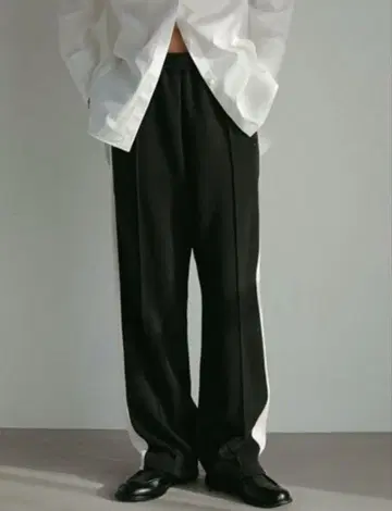 에트레토쿄 부클레 사이드 라인 팬츠