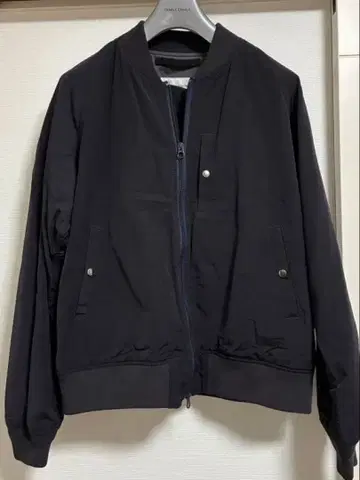 네이비 자켓 집업