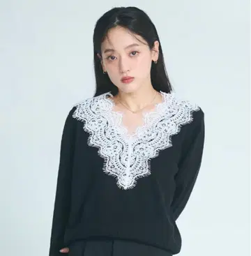 BASEMENT online V넥 레이스 니트