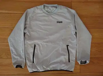TFW49 리버서블 풀오버 M 사이즈