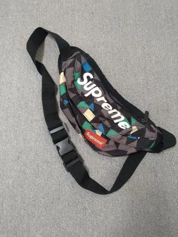 바디백 기하학 패턴