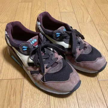 디아도라 스니커즈 N9000 이탈리아제