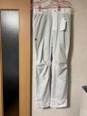 휠라 팬츠 새상품