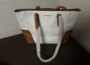 MICHAEL KORS 숄더백