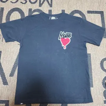 MOBB 블랙 T셔츠
