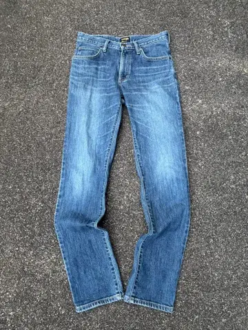 Wrangler Classic Blue Denim Jeans