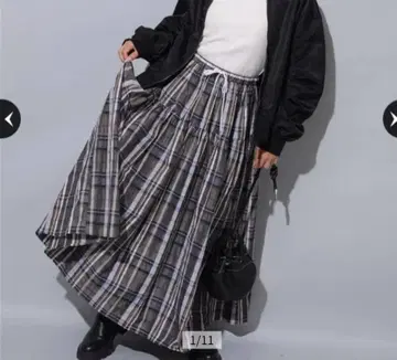 미사용 새상품 체크 타프타 스커트 브라운