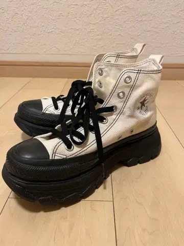 23.5cm CONVERSE ALL STAR 통굽 하이컷 스니커즈