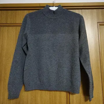 캐시미어 100% 그레이 긴팔 하이넥 스웨터