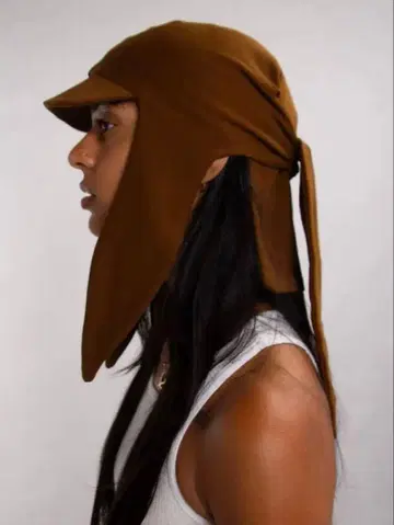 트래블러스 캡, 잭슨 네피어 모자 Jackson Napier