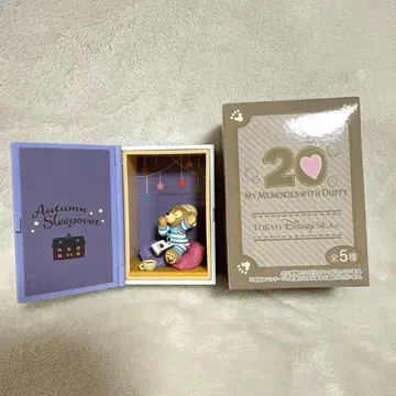 더피 20주년 피규어 새상품