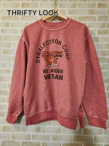 THRIFTY LOOK 베트남 아더사이드 맨투맨 핑크