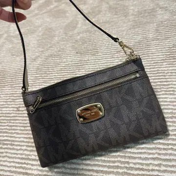 MICHAEL KORS 브라운 숄더백