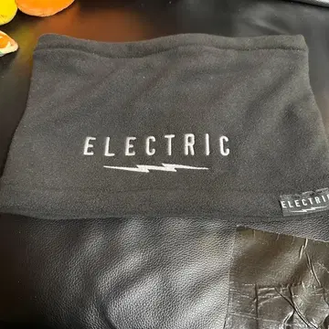 ELECTRIC 넥워머 프리 사이즈