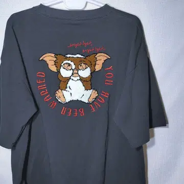 새상품 티셔츠 L 기즈모 그렘린 눈가림 영화 사가 자수 티셔츠