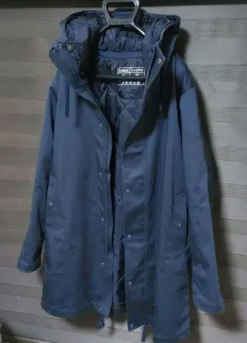 하이스트릿 젠바흐 밀리터리 코트 정가 68200엔 사이즈 M