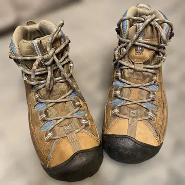 KEEN 등산화 브라운/블루 방수