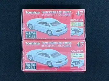 토미카 프리미엄 47 토요타 소아라 4.0GT 발매 기념 사양 2대 세트