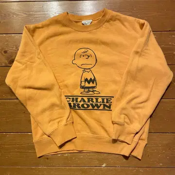 찰리 브라운 USED 맨투맨