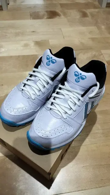 [ 거의 새상품 ] hummel 신발 그랜드 슈터 V 24.5cm