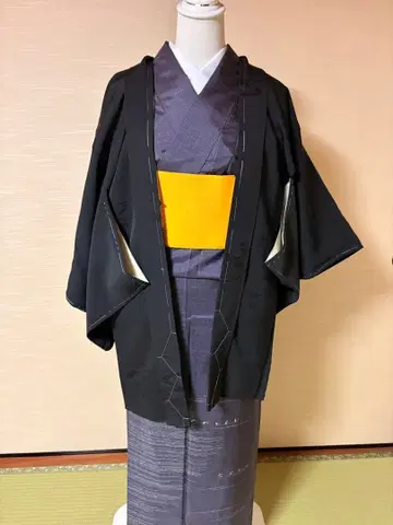 블랙 겉옷 하나 문