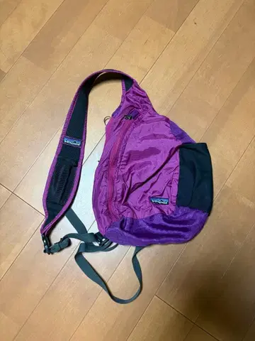 Patagonia 숄더백 y2k
