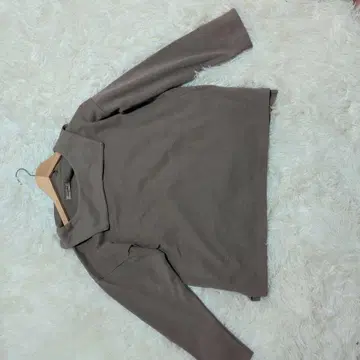 Samansa Mos2 긴팔 니트 베이지 계열 (프리 사이즈)