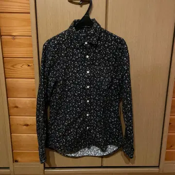 나노 유니버스 패턴 셔츠