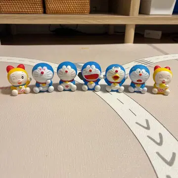 도라에몽 가챠가챠 피규어 세트