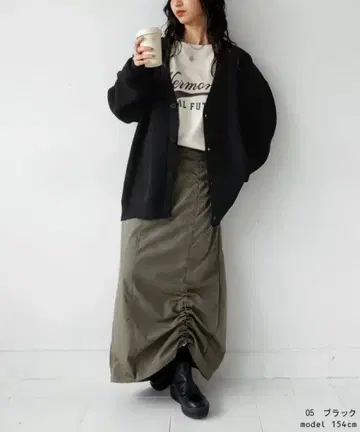 스펀지 니트 V넥