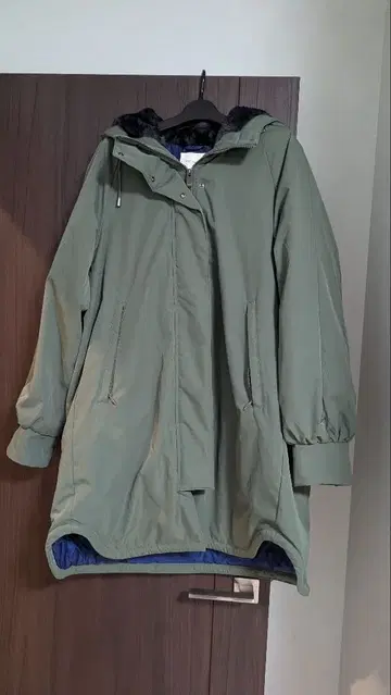 ANTGAUGE 올리브 그린 모즈 코트