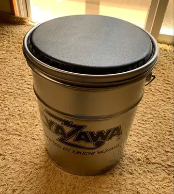 야자와 에이요시 체어 캔 & 여름용 이불