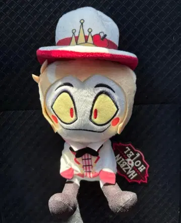 익명 배송 해즈빈 호텔 앉아 봉제 인형 루시퍼 라운드원