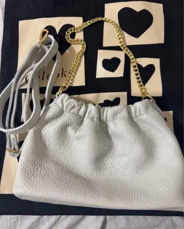 그레디 브릴리언트 개더 가죽 숄더 미사용품