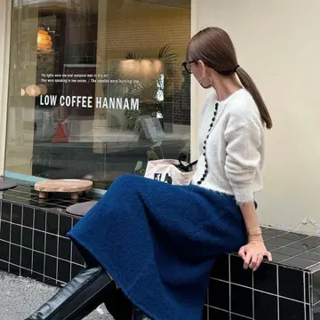 새상품급 HIAND 하이앤드 부클레 롱 스커트 파랑