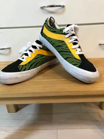 vans 스니커즈 새상품급