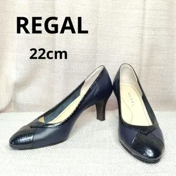 REGAL 네이비 x 블랙 펌프스 22cm