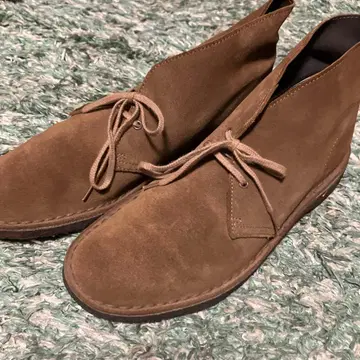 클락스 데저트 부츠