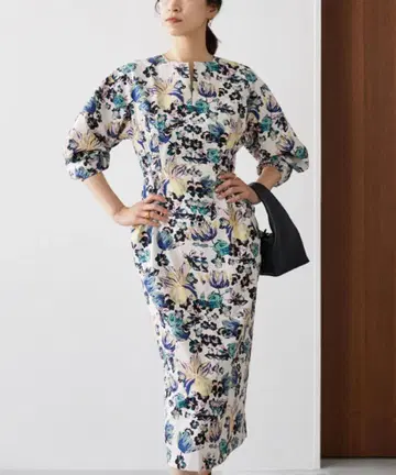 VERMEIL par iena 플라워 프린트 허리 쉐이프 원피스