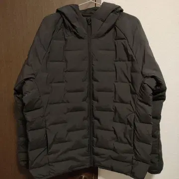 UNIQLO PUFFTECH 퍼프테크 파카 black