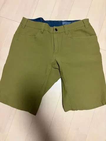 swrve 스워브 올리브 숏팬츠 32