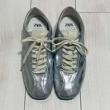 ZARA 메탈릭 이펙트 스니커즈 38 (24.5cm)