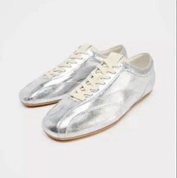ZARA 메탈릭 이펙트 스니커즈 38 (24.5cm)