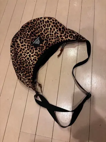 그레고리 프릭스스토어