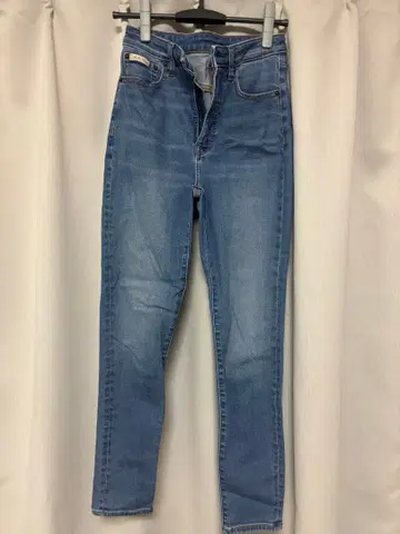 Calvin Klein 스키니진 27