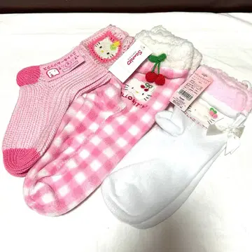 헤이세이 레트로 헬로키티 룸삭스 양말 니트 룸삭스 묶음 판매