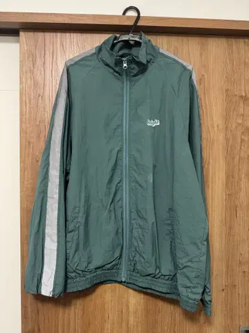 haight 나일론 셋업