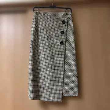 ZARA 체크 무늬 롱 스커트 XS 사이즈 랩 스커트