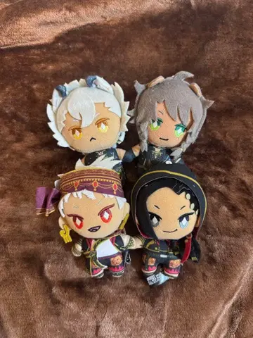 트위스티드 원더랜드 봉제 인형 4체 세트