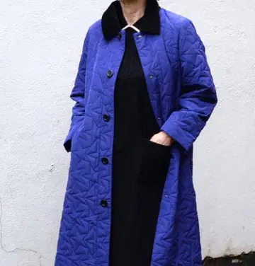 컨디션 최상 마치코 진트 별 패턴 퀼팅 롱 코트 LL 빅 사이즈 넉넉하게